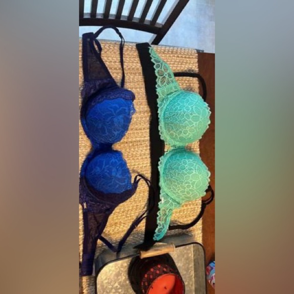 Victoria secret bras 32DD